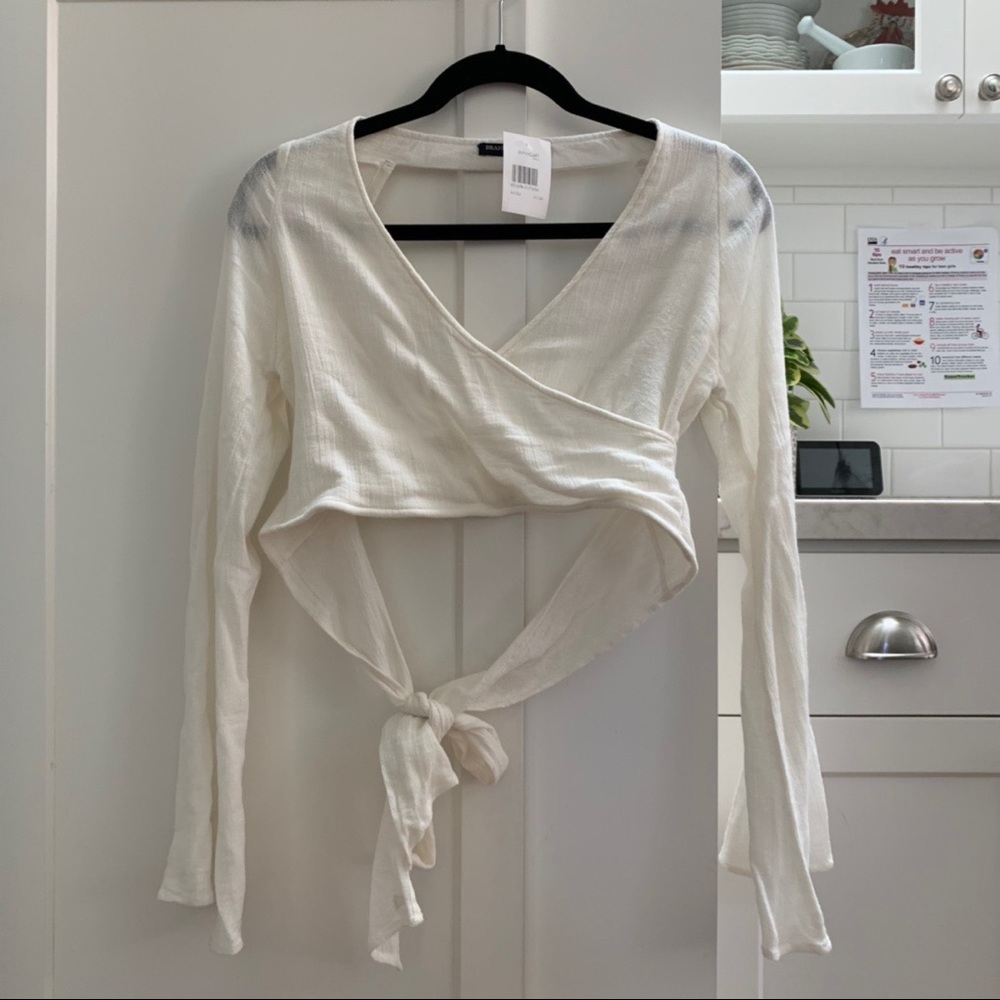 Brandy Melville Lo Top